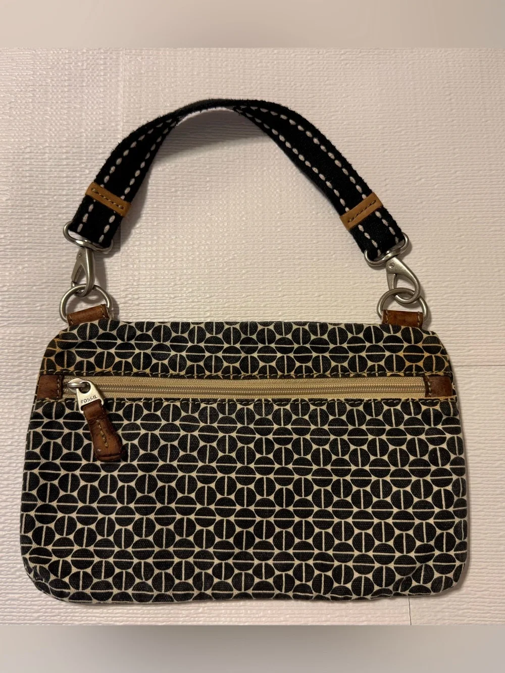 Fossil stylish black